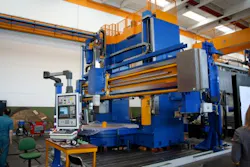 A large milling machine with a four-meter table was one machine seen at PietroCarnaghi. A large milling machine with a four-meter table was one machine seen at PietroCarnaghi.