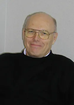 Aw 3327 0812profi Carl Headshot Aw 3327 0812profi Carl Headshot