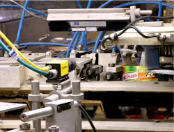 Heart of the Action: the In-Sight Micro 1400 from Cognex checks seam welds of Knorr Fix sachets at high speeds. Heart of the Action: the In-Sight Micro 1400 from Cognex checks seam welds of Knorr Fix sachets at high speeds.