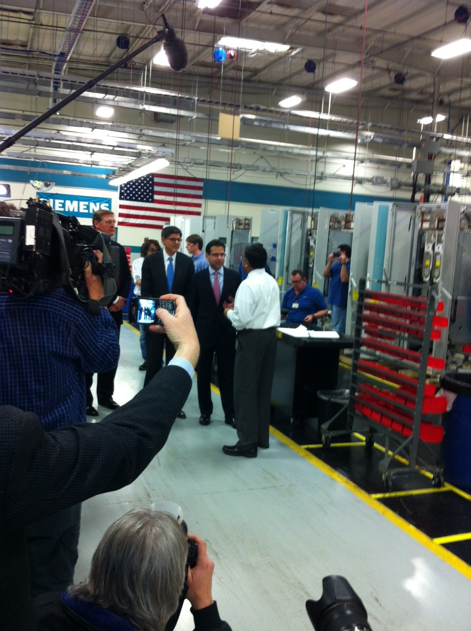 Treas. Sec. Lew Visits Plant