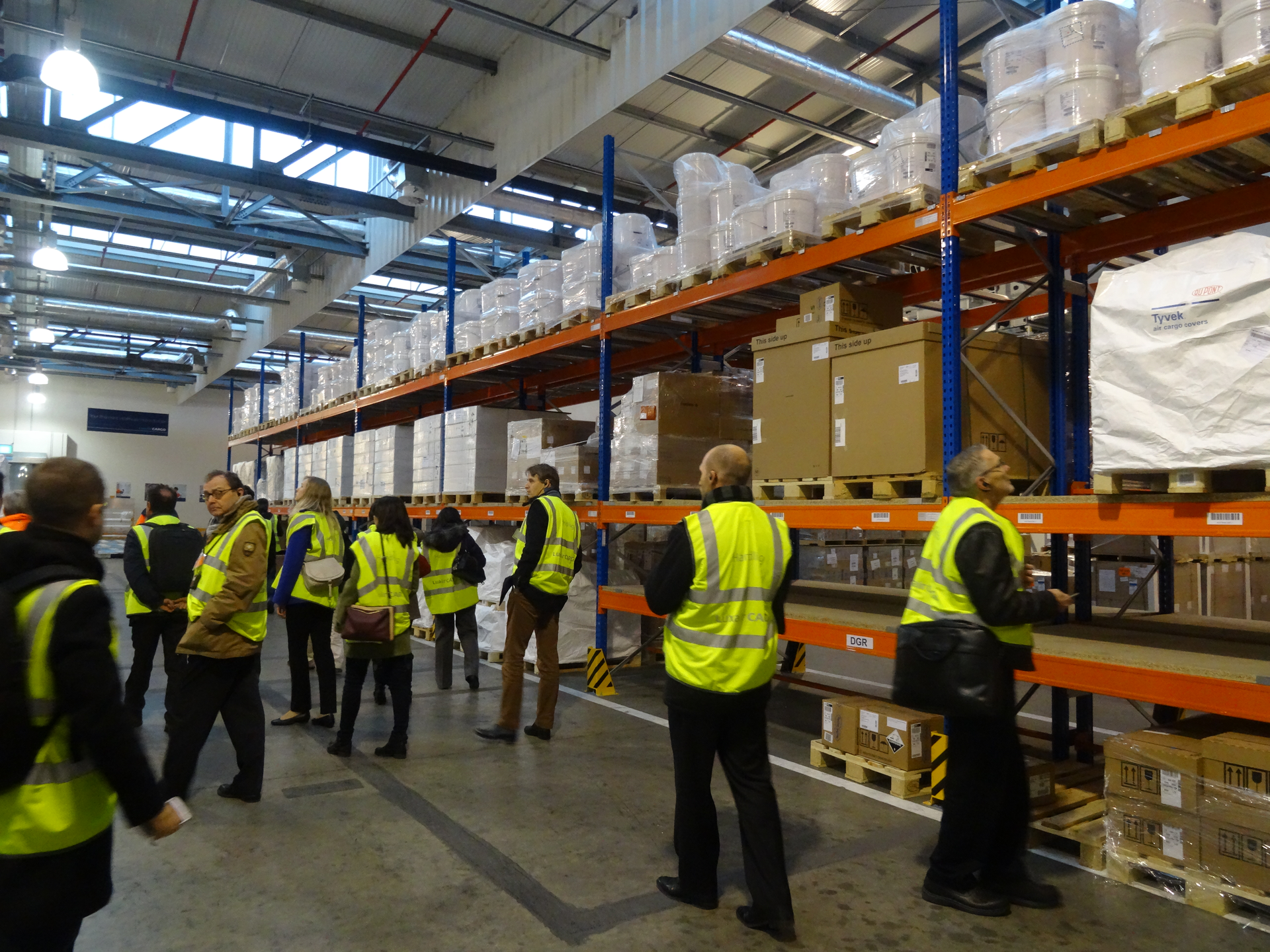 Cool Chain attendees view the ambient storage area in Luxair Cargo&rsquo;s new Pharma & Healthcare Hub. The facility can accommodate 1,270 Euro pallets of 15&deg;C to 25&deg;C product.