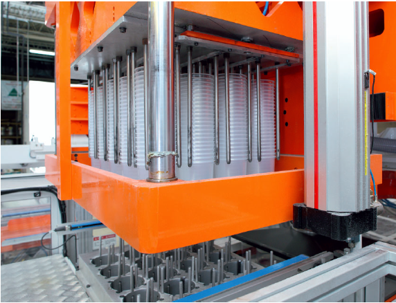 This thermoforming machine from Fabri-Kal manufacturers drinking cups.