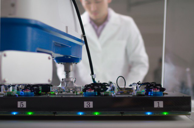 Nike&rsquo;s Robotic Material Handling