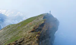 It’s Not Edge vs. Cloud—It’s Both It’s Not Edge vs. Cloud—It’s Both