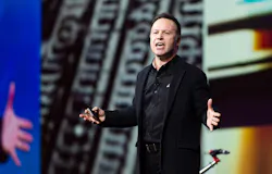 At SolidWorks World 2019, Gian Paolo Bassi, CEO of SolidWorks for Dassault Systèmes, introduces 3DExperience.Works. Photo courte At SolidWorks World 2019, Gian Paolo Bassi, CEO of SolidWorks for Dassault Systèmes, introduces 3DExperience.Works. Photo courte
