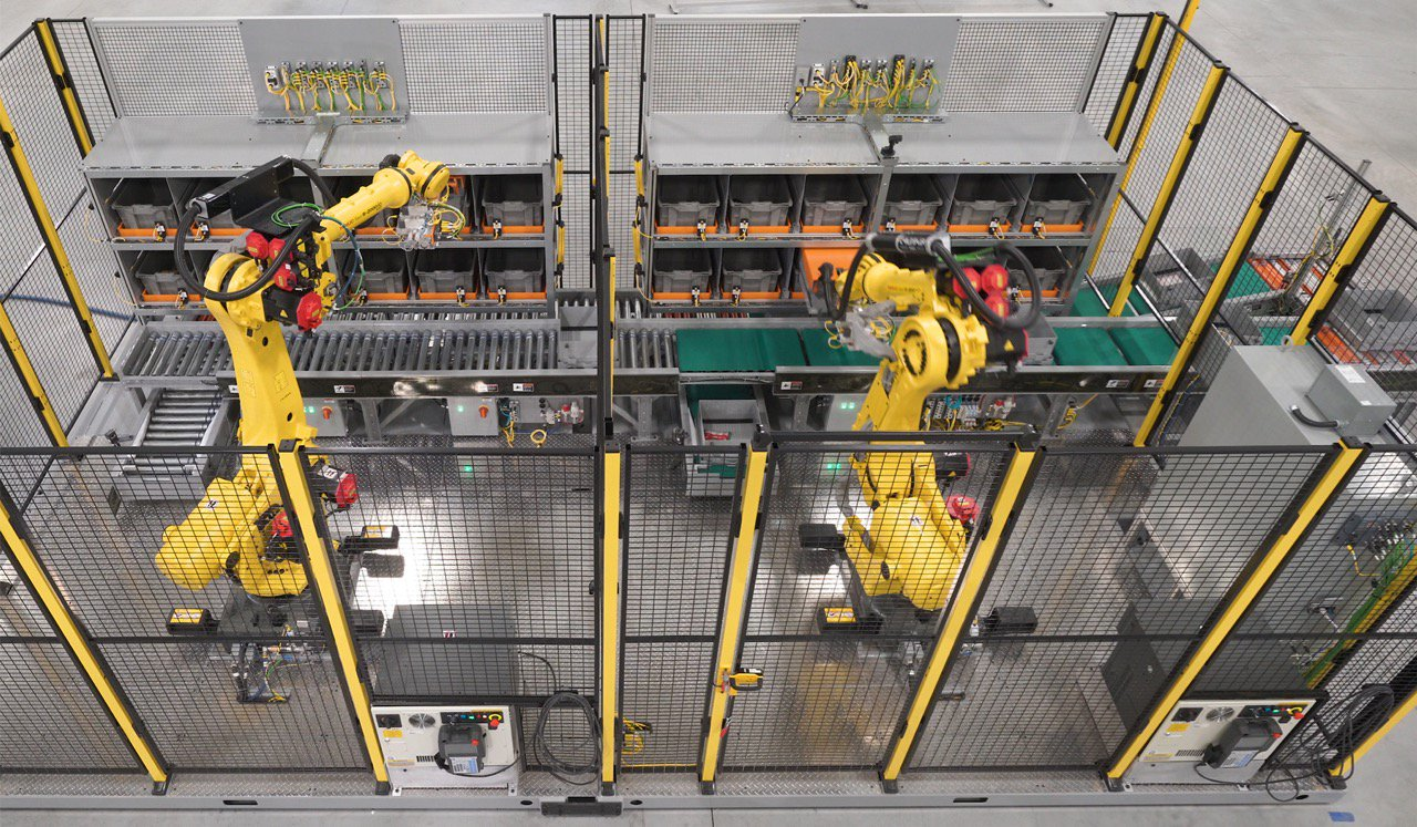 Virtual Commissioning of a Robotic Cell