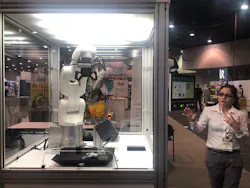 Siemens demonstrated “flexible grasping” using AI and neural network processing. Siemens demonstrated “flexible grasping” using AI and neural network processing.