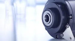 The combination of labyrinth and shaft seals makes the Baumer HeavyDuty encoders permanently protected against contamination.