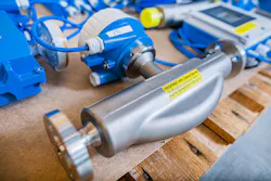 An Endress+Hauser Ethernet-APL flowmeter used in the load test. An Endress+Hauser Ethernet-APL flowmeter used in the load test.