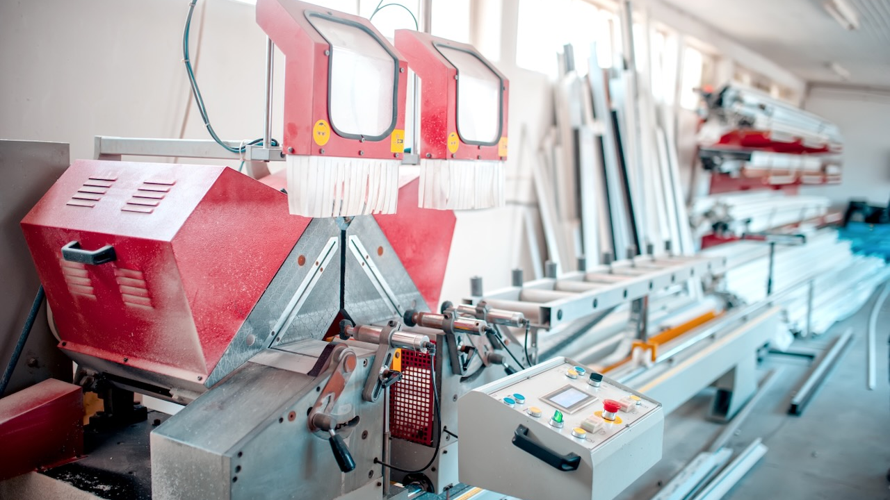 Dreamstime L 43210028