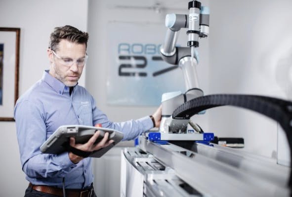 Robot 7th Axis with Collision Detection