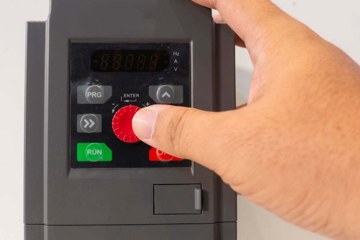 How VFDs Optimize Energy Efficiency