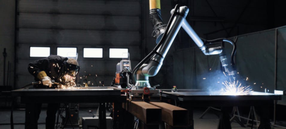 Universal Robots UR8 Long welding