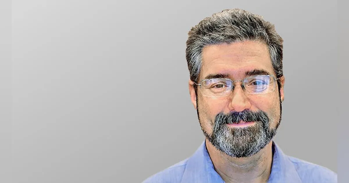 Christoph Ryll Why Autonomous Mobile Robots Are Critical to Moving Manufacturing from ...